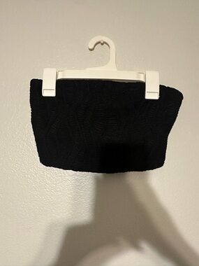 SHEIN Black Strapless Bandeau Top with Subtle Texture